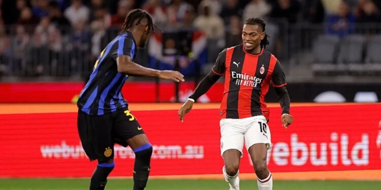 Milan ile Galatasaray arasında Leao görüşmesi! Transferde son durum…