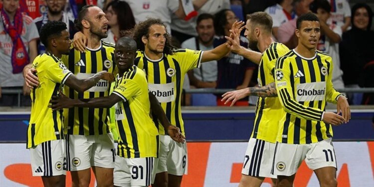 Ömer Üründül Fenerbahçe’nin tur zaferini değerlendirdi: “Tam hazır olmamasına rağmen…”