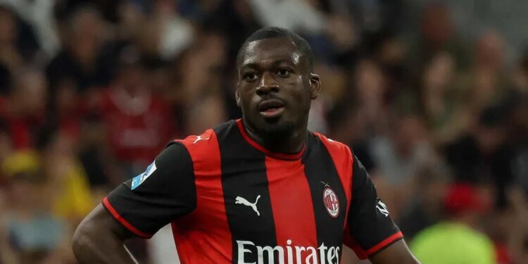 Ortaya Fofana ve Willock