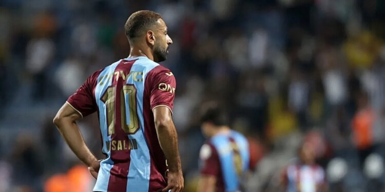 Salah ilk 11’e göz kırptı