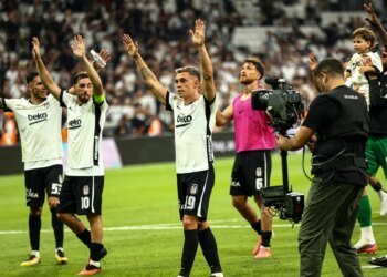 Spor yazarları Beşiktaş-Hradec Kralove maçını değerlendirdi
