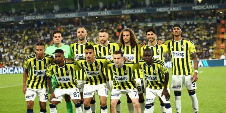 Spor yazarları Fenerbahçe-TÜMOSAN Konyaspor maçını değerlendirdi