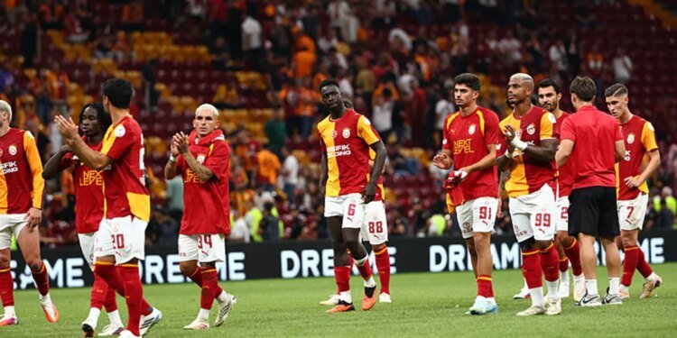 Spor yazarları Galatasaray-Arca Çorum FK maçını değerlendirdi