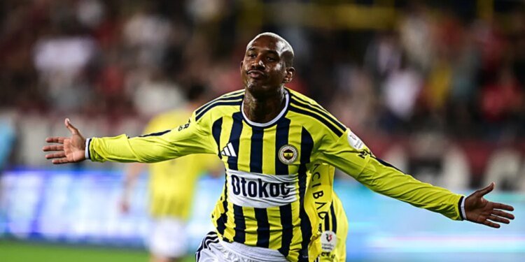 Talisca uçuşa geçti