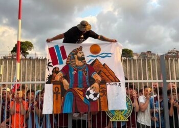 Trabzon’da Mohamed Salah coşkusu! Havalimanına akın ettiler