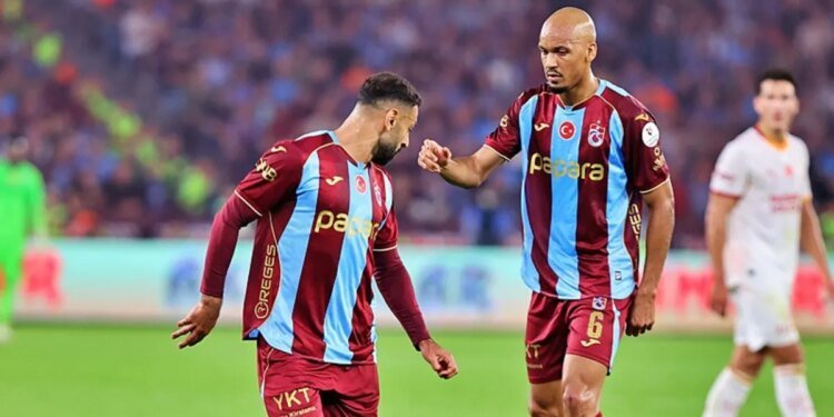 Alkışlar Fabinho’ya