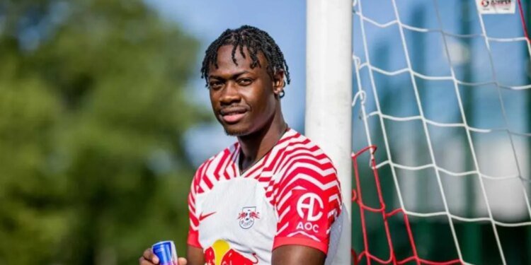 Alman gazeteci Galatasaray’ın yeni transferini duyurdu! Bugün uçağa binecek