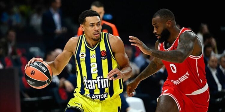 Fenerbahçe Tarfin sonunu getiremedi!