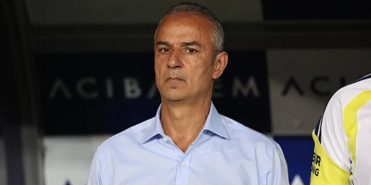Fenerbahçe’de İsmail Kartal’dan flaş değişiklik! Eyüpspor maçında…