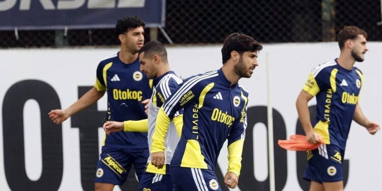 Fenerbahçe’de Marco Asensio takımla birlikte çalıştı!