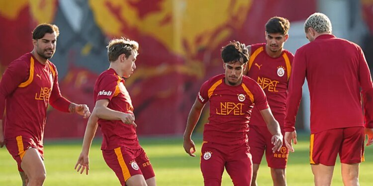 Galatasaray’da Başakşehir maçının hazırlıklarını tamamlandı