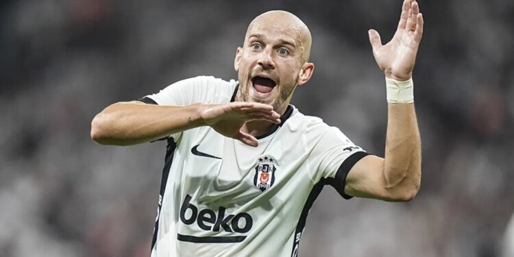 Kadıköy kralı Cerny!