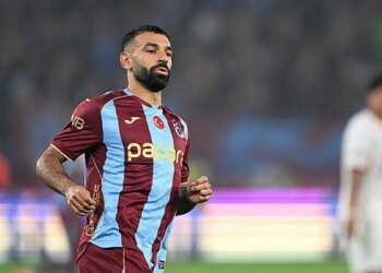 Salah tarih yazdı