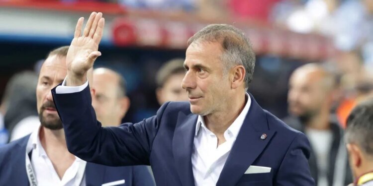 Trabzonspor’da yeni teknik direktör adayı belli oldu! İşte listenin başındaki o isim